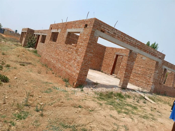 4 Bed Houses for Sale in haydon rd, Haydon Park MAC153832