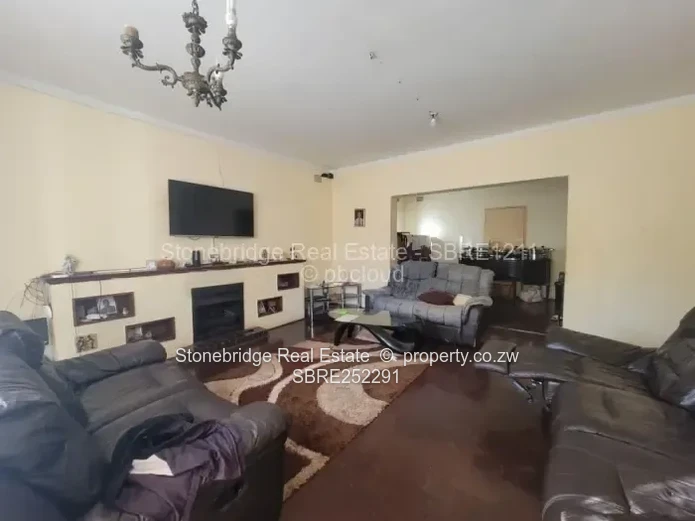 4 Bedrooms Double Story in Malindela For Sale