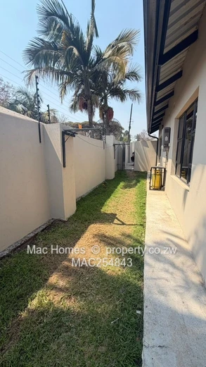 Mordern 3 bedroom garden flat to let