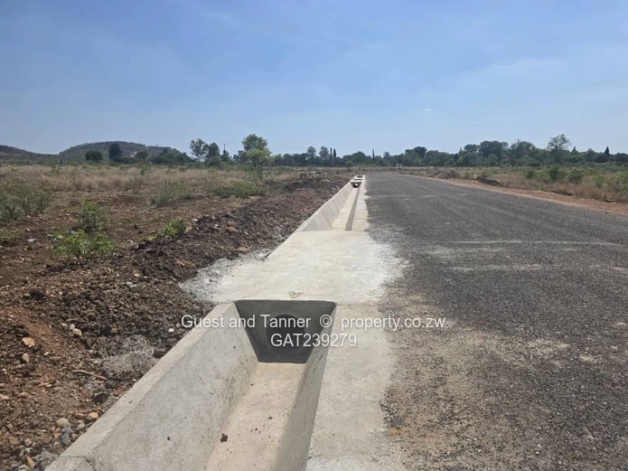 Harare North Alpes Creek Residential Stands Ready for Title – Tarred Roads, Water & Sewer On-Site
