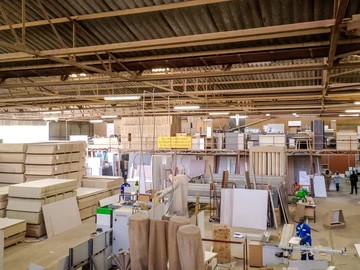 Warehouse & Factory