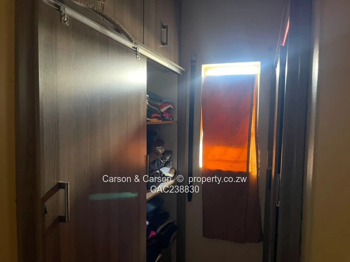 Damofalls Park Phase 1 – Executive 5-Bedroom House To Let