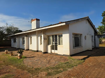 Commercial Space Available 1 July 2025