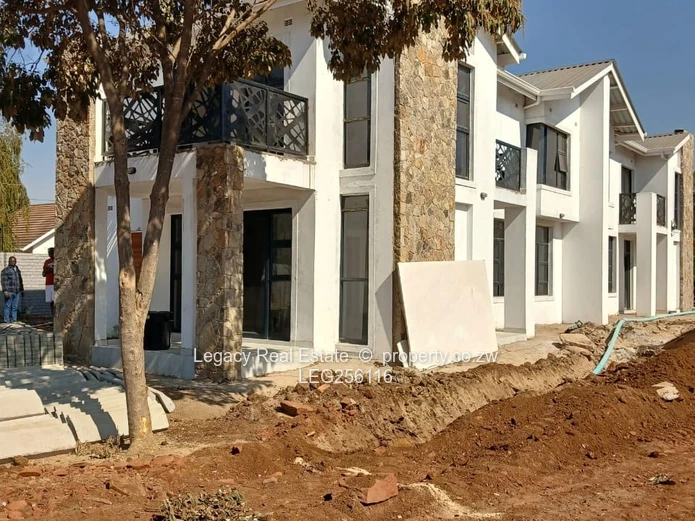 Modern 4-Bed Townhouse in Marlborough | Borehole