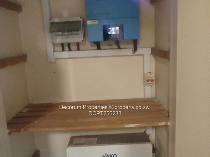 Chisipite 4-Bed Home - Borehole, Paved Courtyard & Veranda (Sole Mandate)