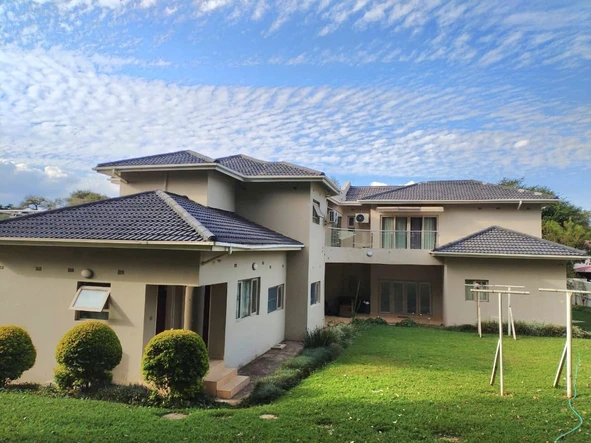 5 Bedroom House
