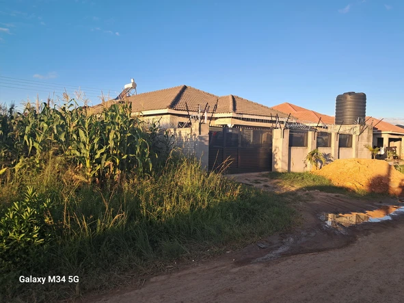 Stands & Residential Land