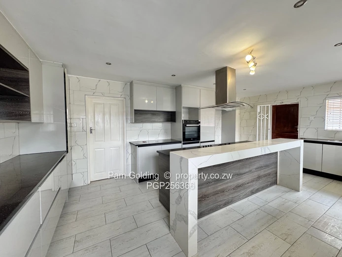 5 Bedroom Home - Quinnington 
