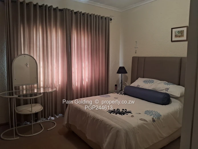 Charming 3 Bedroom Townhouse Newlands