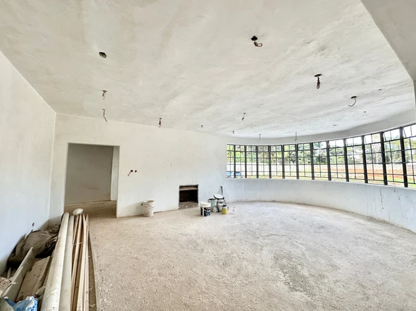 7 Bedroom House