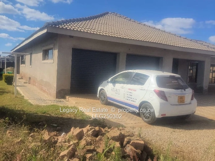 Sandton Park 4BR/5BA Townhouse Complex – Borehole (Sole Mandate)