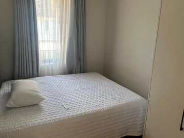 3 Bedroom Flat & Apartment