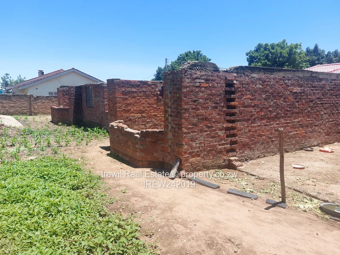 Zimre Park Incomplete House (Sole Mandate)