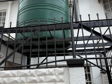 3 Bedroom Flat & Apartment