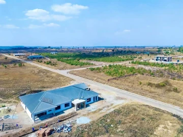Stands & Residential Land