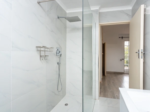3 Bedroom Garden Flat