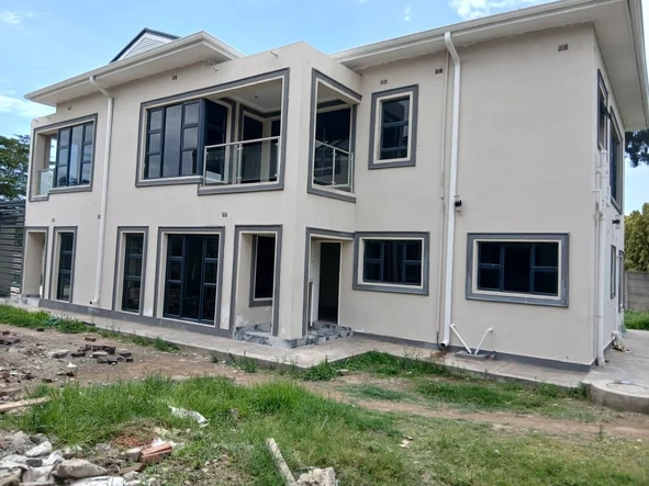 5 Bedroom Townhouse Complex
