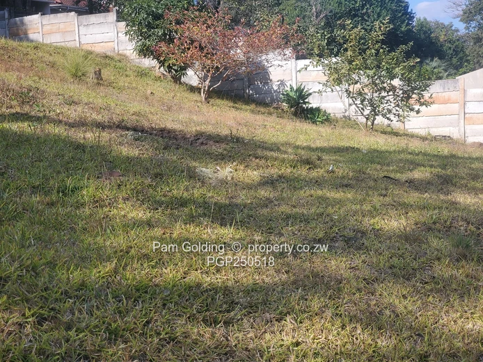 A vacant residential stand in an established neighbourhood. (Sole Mandate)