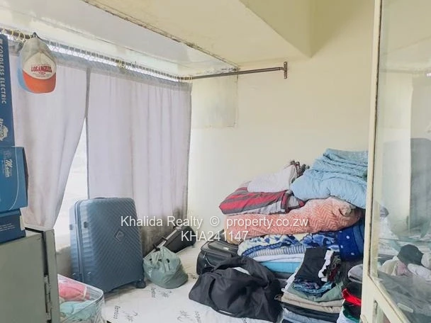 Harare Avenues Bedsitter for Sale! Located Takawira and Fife Ave