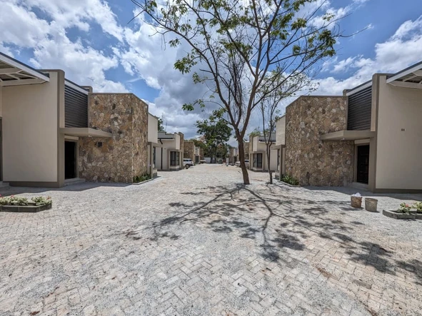 20 Unit Townhouse Complex