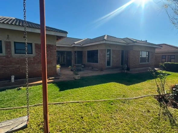 4 Bedroom House