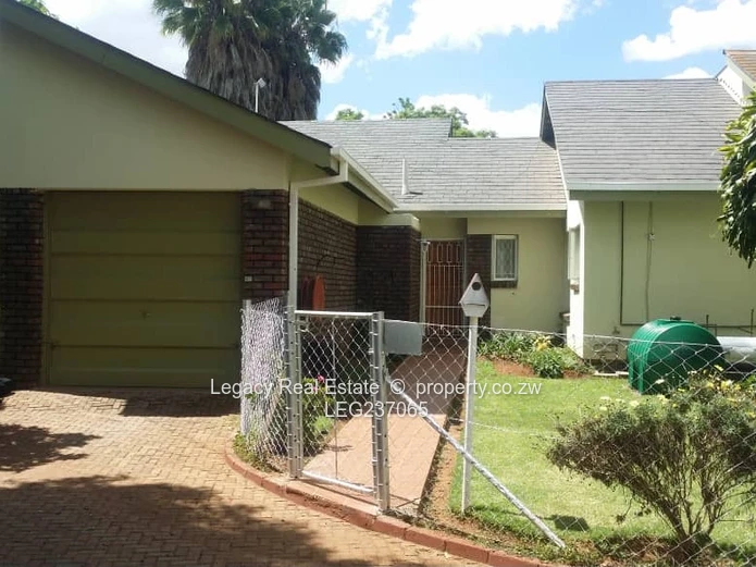 Executive Furnished Garden Flat with Solar & Generator – Avondale