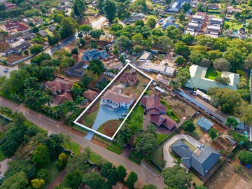 7 Bedroom House
