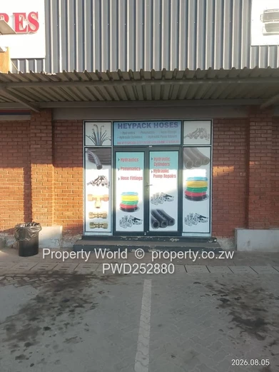 Shop To Let Along Simon Mazorodze