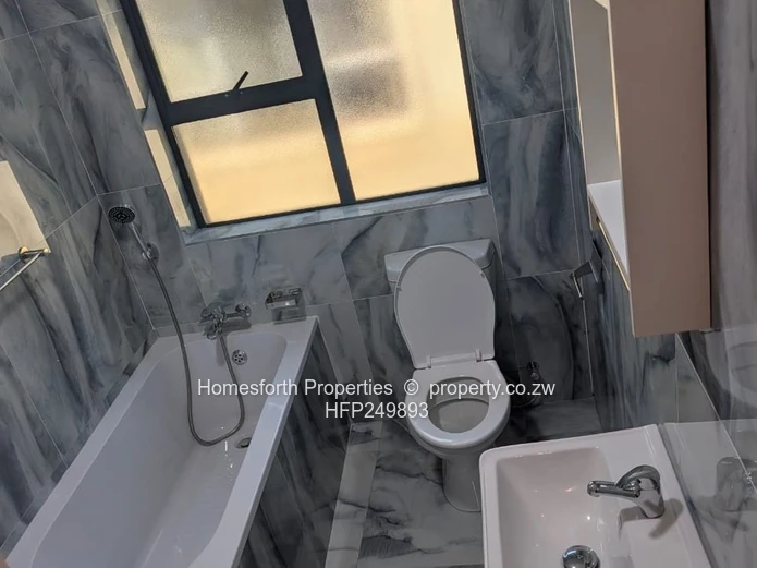 3 Bedroom House For Sale In Rainham Park