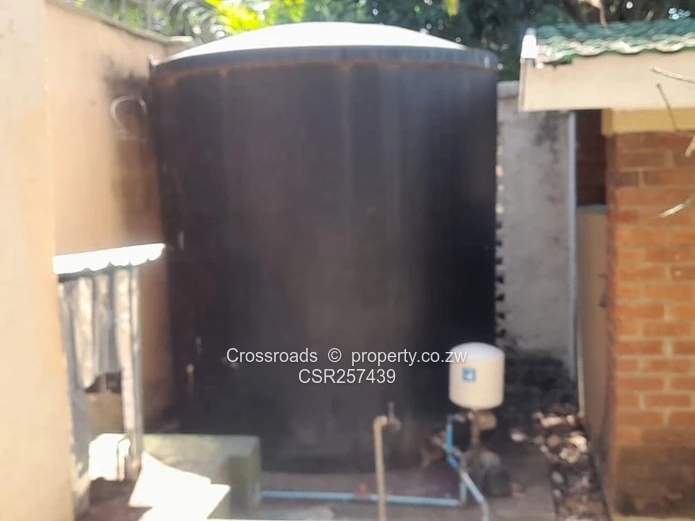 4-Bed Mt Pleasant Heights Home — ,Prolific Borehole  10 000 litre tank & Solar backup