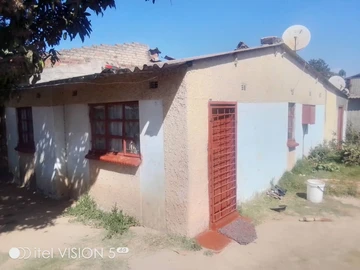 **Affordable 4-Bedroom Home in Highfield, Westen Triangle Harare – 