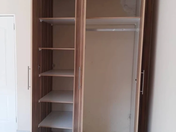 3 Bedroom Flat & Apartment