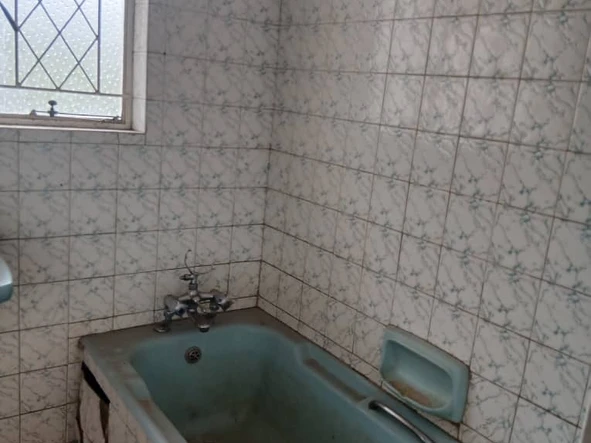 3 Bedroom Flat & Apartment