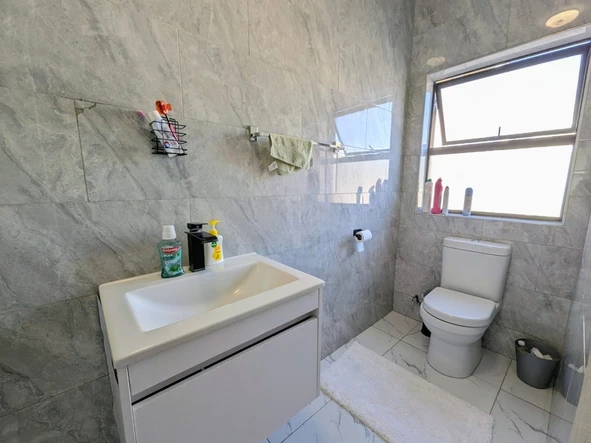 3 Bedroom Garden Flat