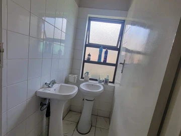 2 Bedroom Garden Flat