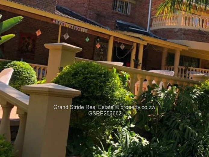 Double Storey Mansion Villa To Let