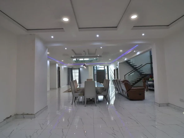 4 Bedroom House