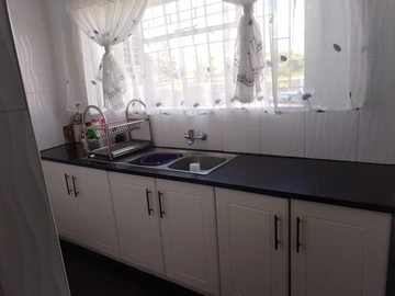 10 Bedroom House