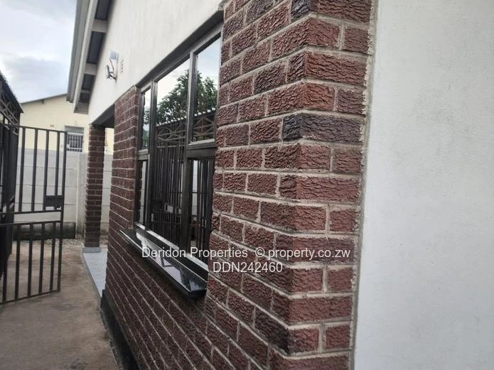 House to Let in Glen Norah