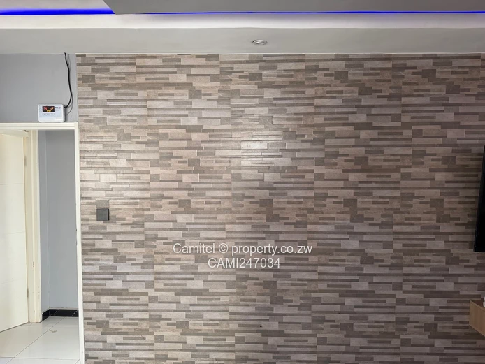 Stylish 2-Bed Arlington Cottage — Borehole & Modern Kitchen