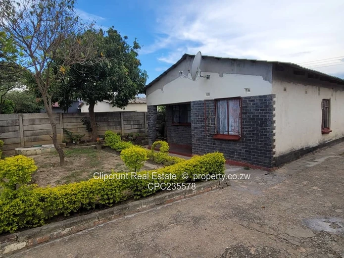 Zengeza 4 house for sale