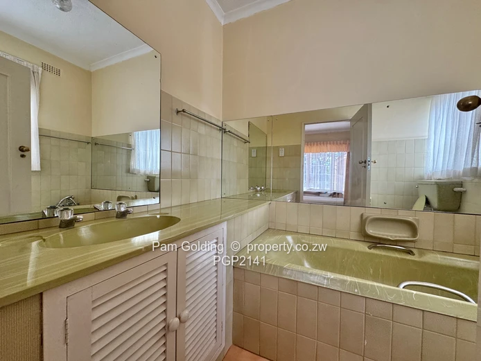 Elegant Furnished Townhouse in Borrowdale