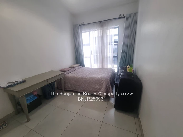 Townhouse In Avondale In A Secure Complex