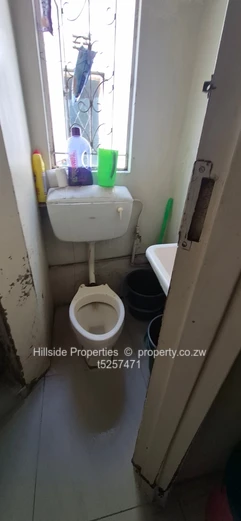 2 bed coal house for sale Western area highfields  (Sole Mandate)