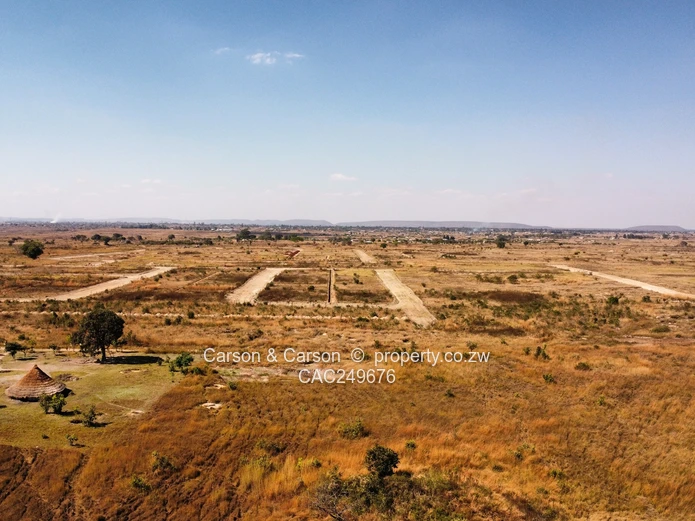 300m² Stand in Spitzkop — Panoramic Views & Services