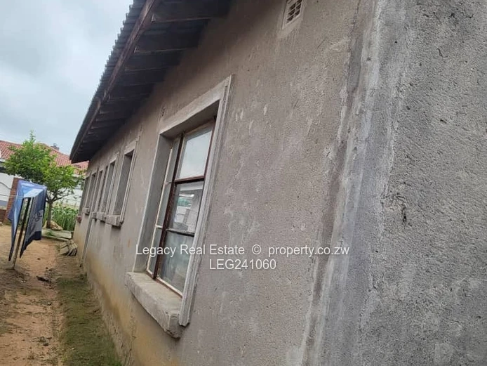 Ready for Deed: 3-Bedroom House on 375m² Stand