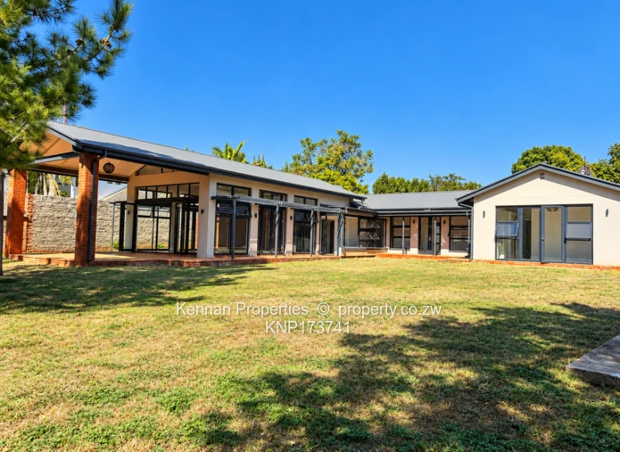 Lovely, newly built townhouses for sale (NOSTRO IS ACCEPTED)