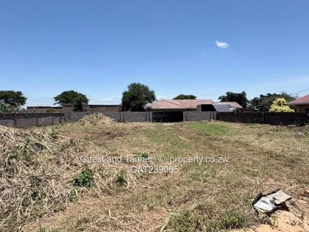 Residential land For Sale In Selborne Park