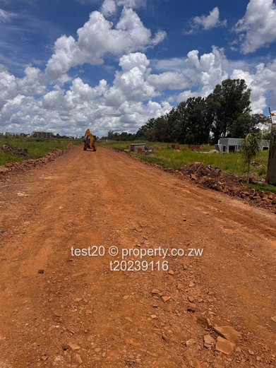 2100 m² Stand with Main Road Frontage & Tarred Access – Mount Pleasant