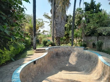 2 Bedroom Garden Flat